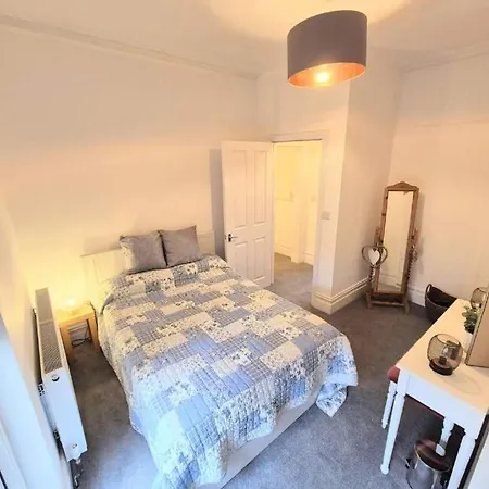 Apartment Hotwells Spacious Flat Sleeps Three *